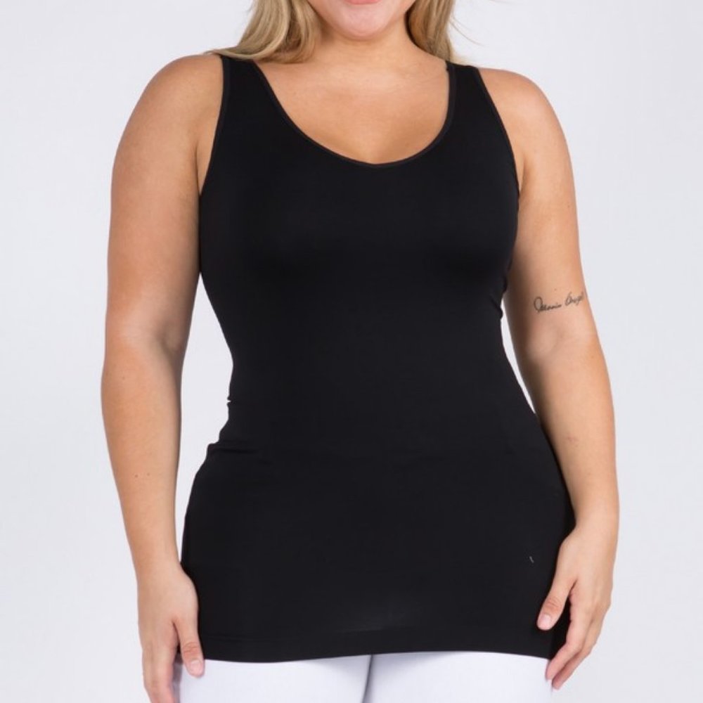 YELETE Plus 1 Size Black Seamless Tank Top. Long Version. Reversible U or V Neck